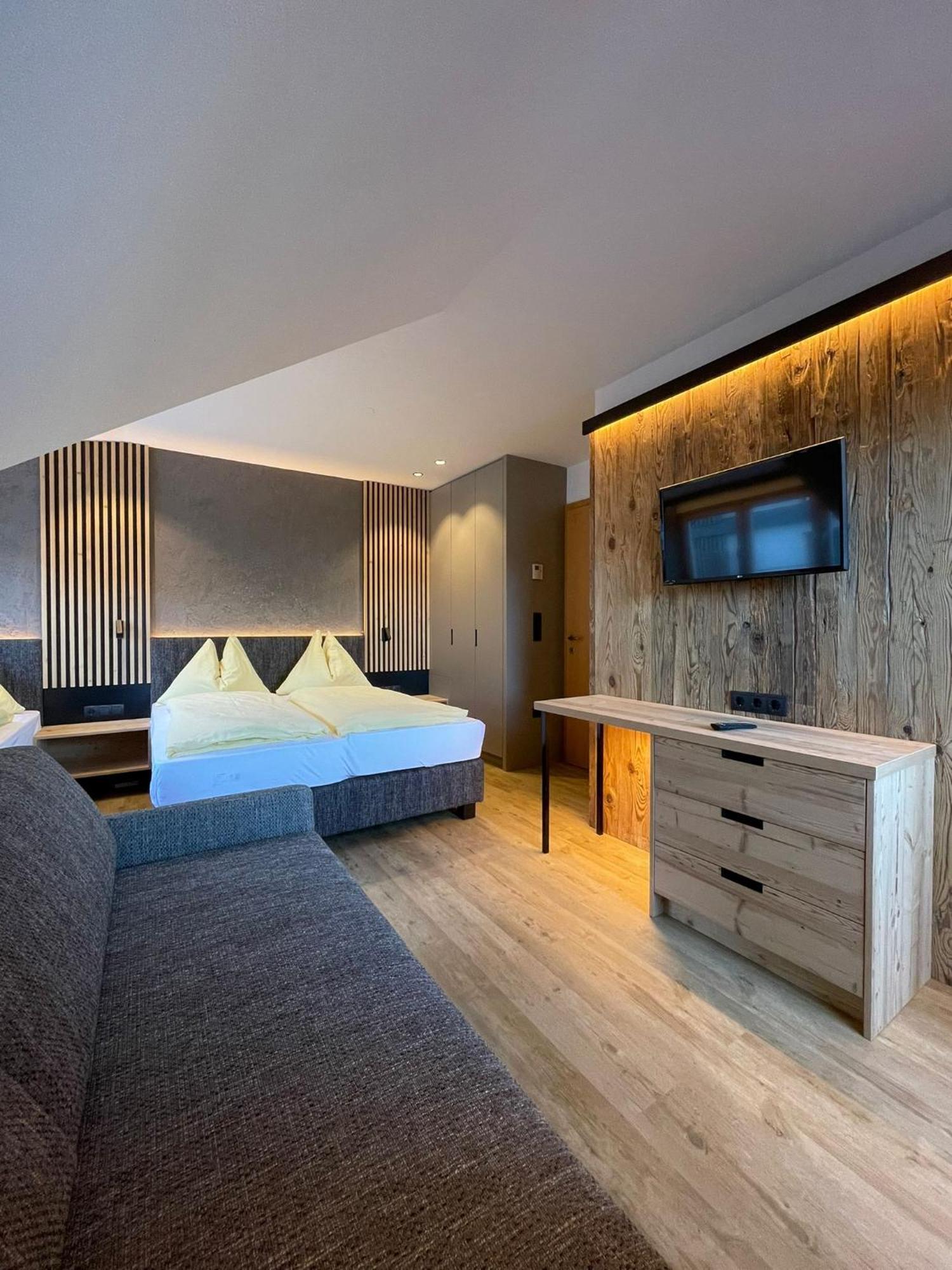 Residence Tantalus ซานลอเรนโซดิเซบาโต ภายนอก รูปภาพ